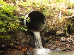 Photo of a culvert with a high perch that is not passable by fish and other naimals. 